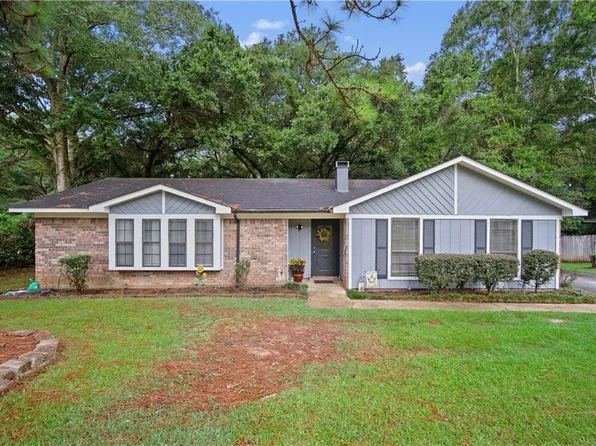 2556 Meadowview Dr, Mobile, AL 36695
