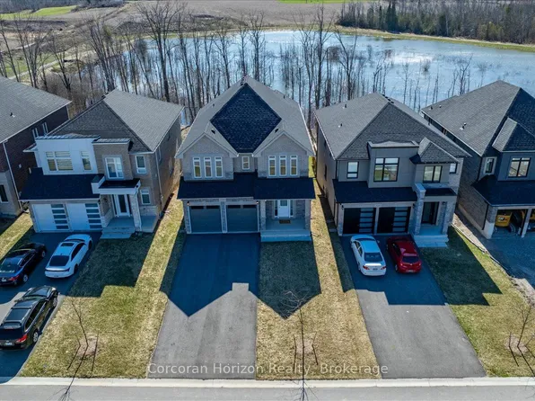 2985 Monarch Dr, Orillia, ON L3V 8M7