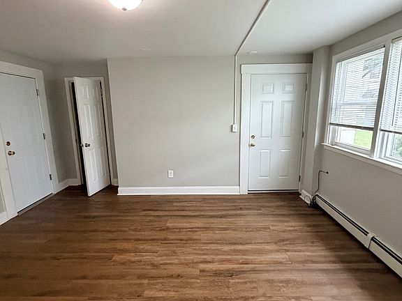 5th image of 323 Quinnipiac Ave #3-B