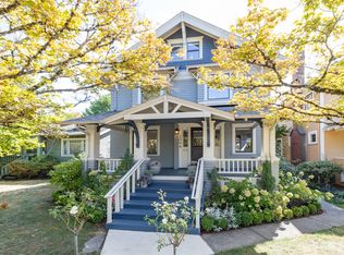 2004 SE Spruce Ave, Portland, OR 97214