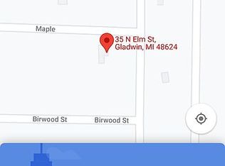 35 N Elm St, Gladwin, MI 48624