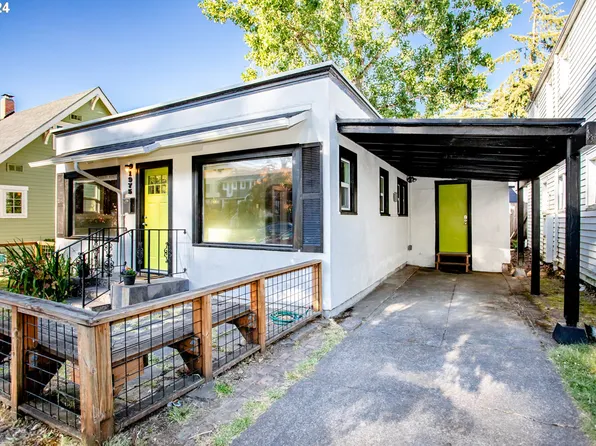 1975 Emerald St, Eugene, OR 97403