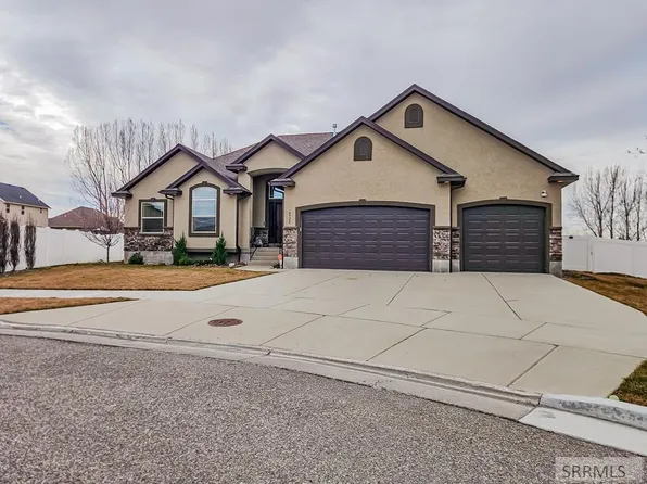 4922 E Casa Grande Dr, Ammon, ID 83401