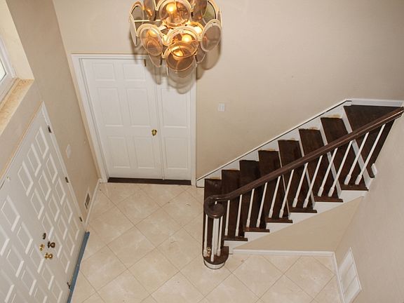 2nd image of 432 Brentwood Dr