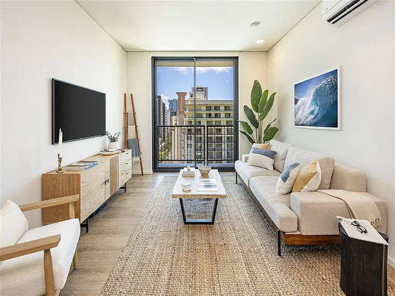 Lilia Waikiki — Photo 19