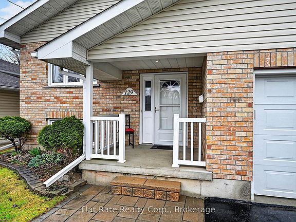 4th image of 129 Dumble Ave
