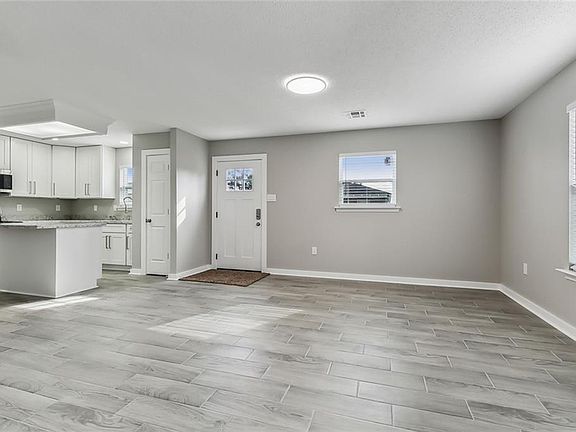 3rd image of 7612 5th St