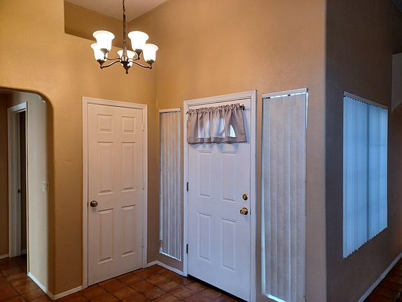 5th image of 8866 E Meadow Hills Dr