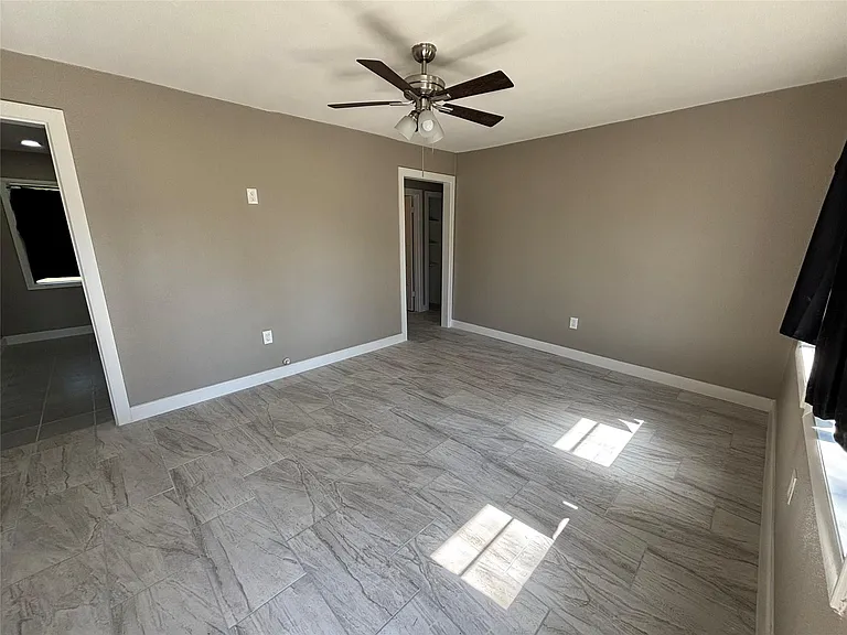 1503 Teanaway Ln — Photo 7