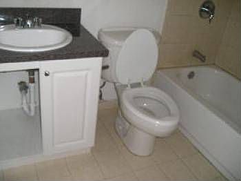 1st image of 401 SW 13th Pl APT 713