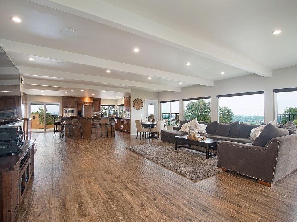 1st image of 6487 Elmhurst Dr