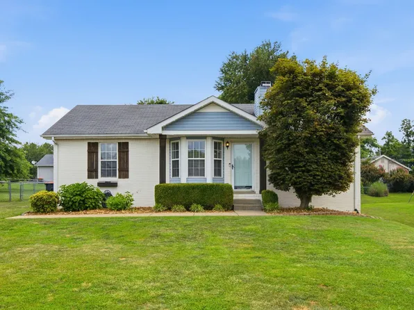 2803 Nat Hoosier Ln, Clarksville, TN 37040