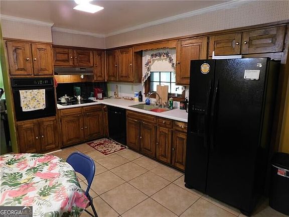 4th image of 2000 S Stone Mountain Lithonia Rd