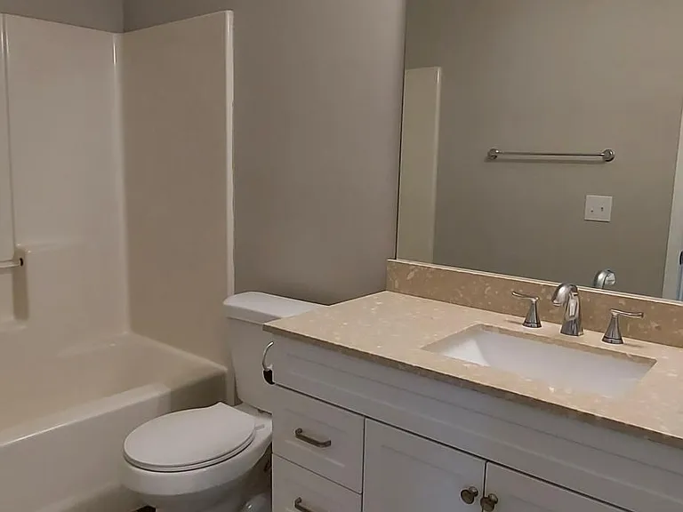 3211 Avensong Village Cir — Photo 10