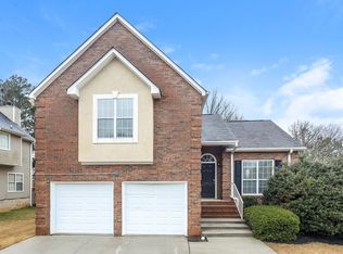 96 Oak Hill Ter, Fayetteville, GA 30215