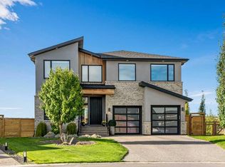 86 N Juneberry Hts, Rocky View County, AB T3Z 0E6
