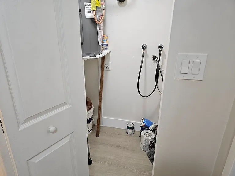 5821 Washington St #21 — Photo 1
