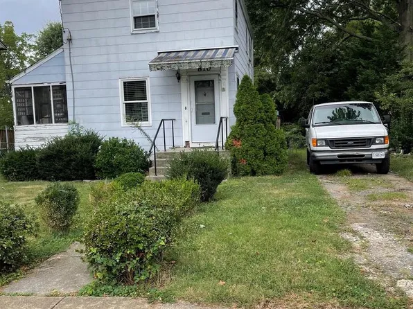 810 Harrison St, Arlington, VA 22205