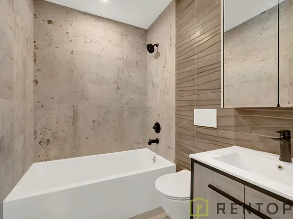 475 Grand Street image 5 of 11