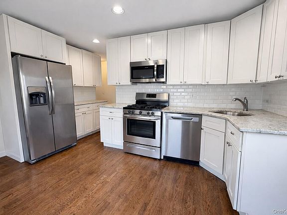 3rd image of 111 Frederick Road