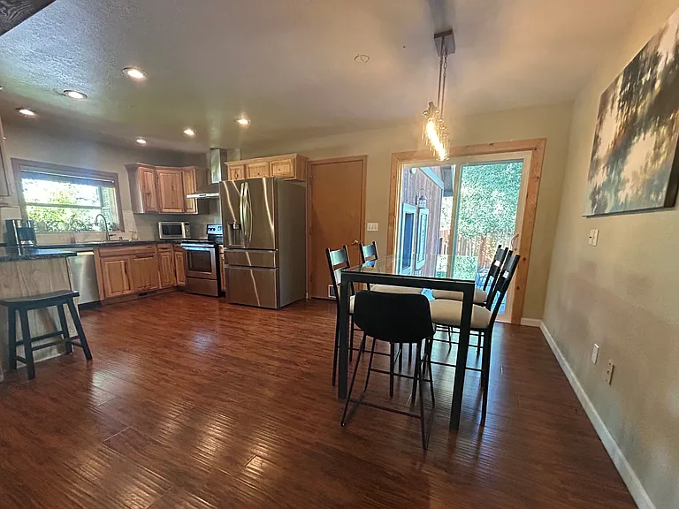16599 Glenshire Dr — Photo 6