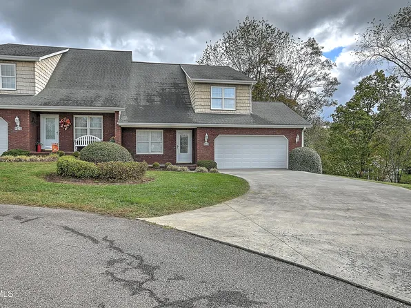 243 Saint Andrews Dr, Bristol, VA 24202