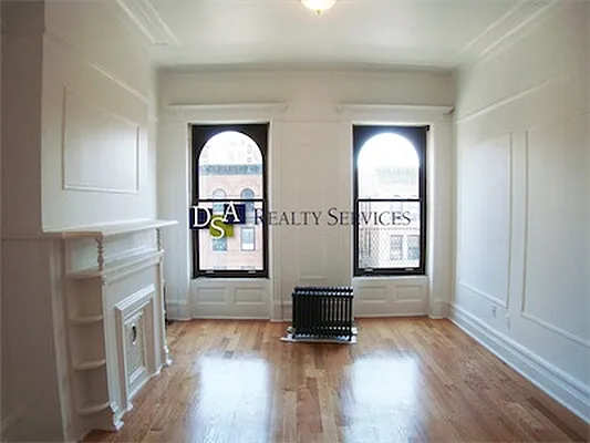 Rented by DSA Realty | media 29