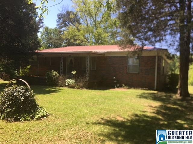 2nd image of 6933 Garrett Rd