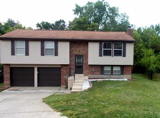 7796 Arrow Wood Dr, Florence, KY 41042