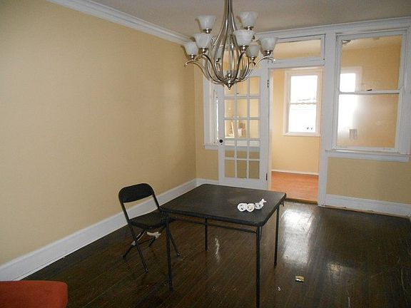 3rd image of 5511 W Diversey Ave #2