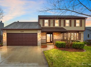 596 Shenandoah Trl, Elgin, IL 60123