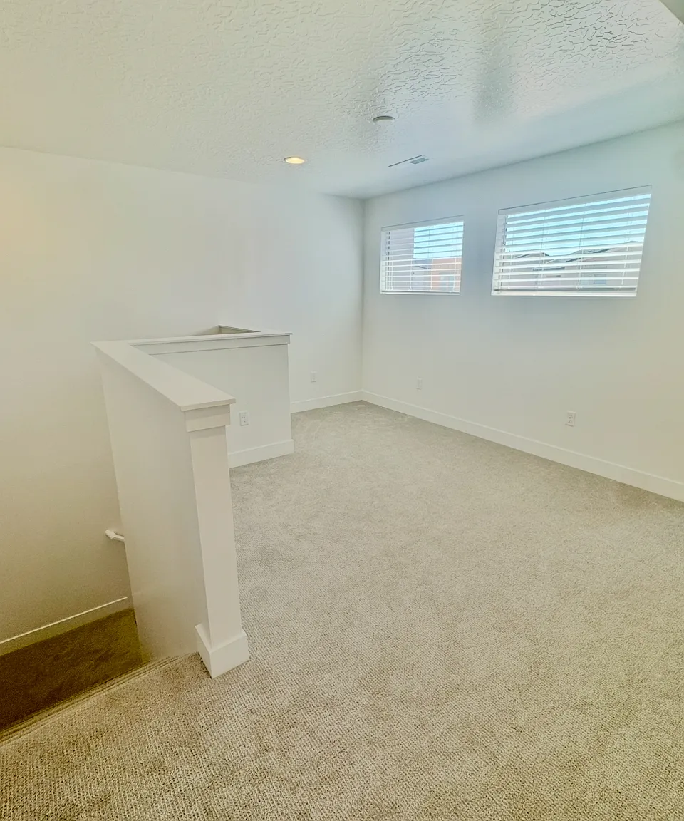 5645 South Aaron Lane - 1 — Photo 4