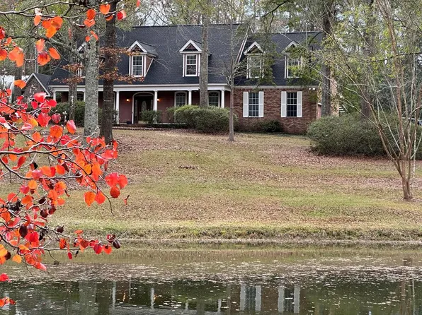 5997 N Greensburg Rd, Smithdale, MS 39664