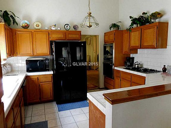 4th image of 3032 Donnegal Bay Dr