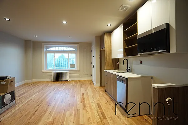 Rented by Rennit Inc. | media 3