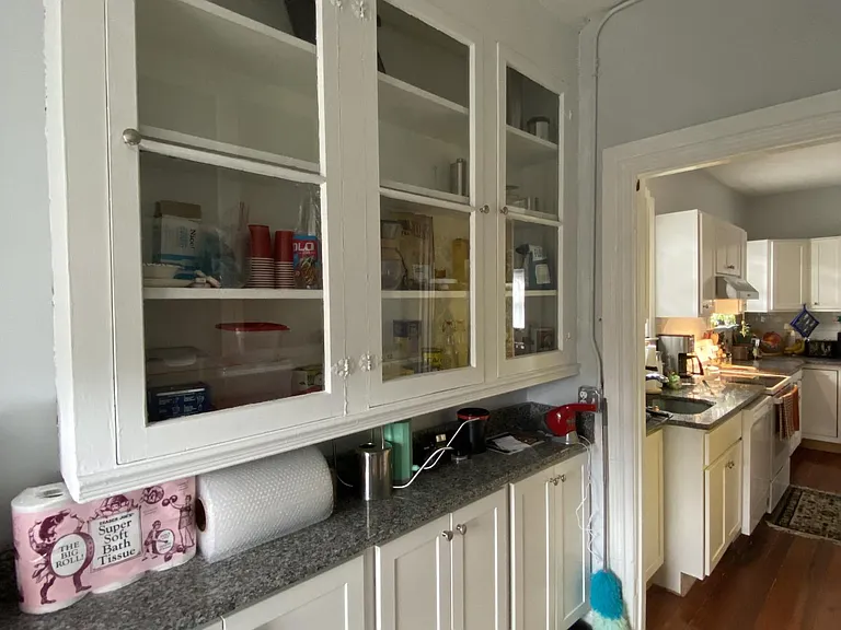 10 Pequot St #2 — Photo 5