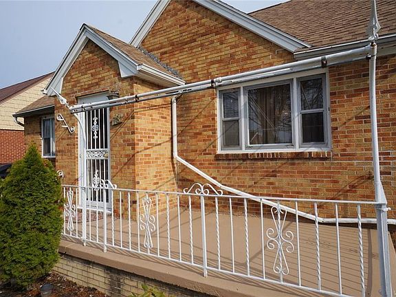 2nd image of 78 Homesgarth Ave