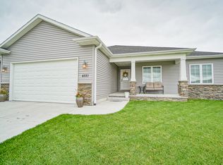 4551 W Whisperwood St, Lincoln, NE 68528