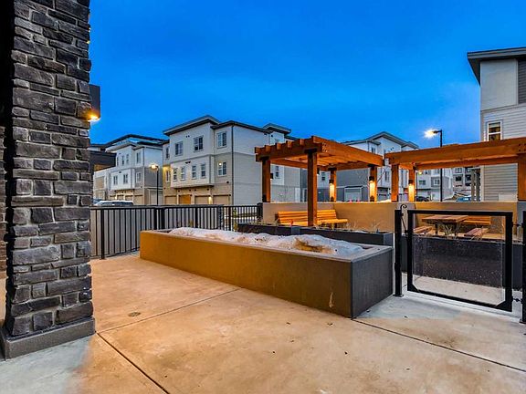 4th image of 2117 E 81st St SW #2103
