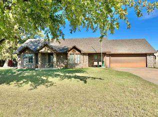 420 E Aspen Ave, Pond Creek, OK 73766