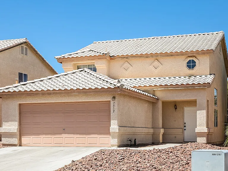 7512 Hickory Hills Dr — Photo 4