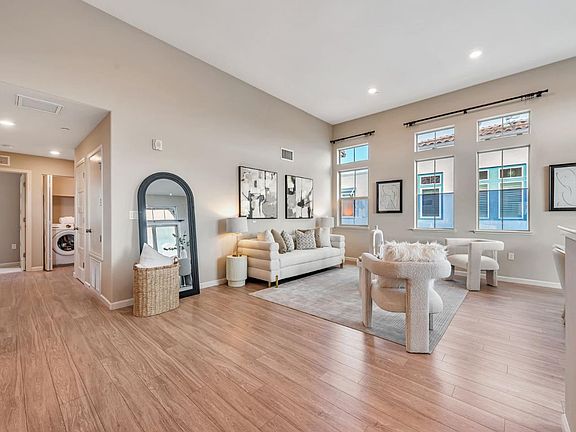 2nd image of 3097 Lina St Unit 2