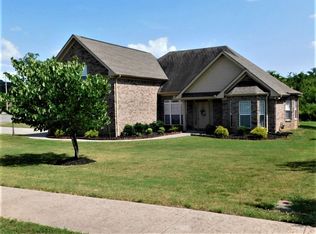 4401 Benjamin Franklin Dr, La Vergne, TN 37086