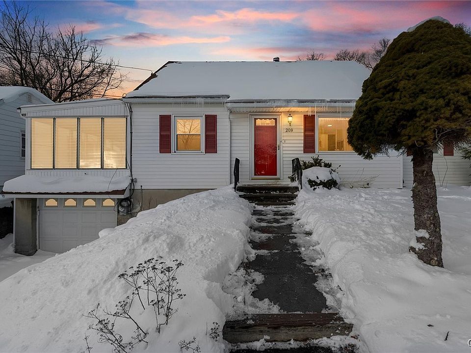 1st image of 209 Westfall Dr