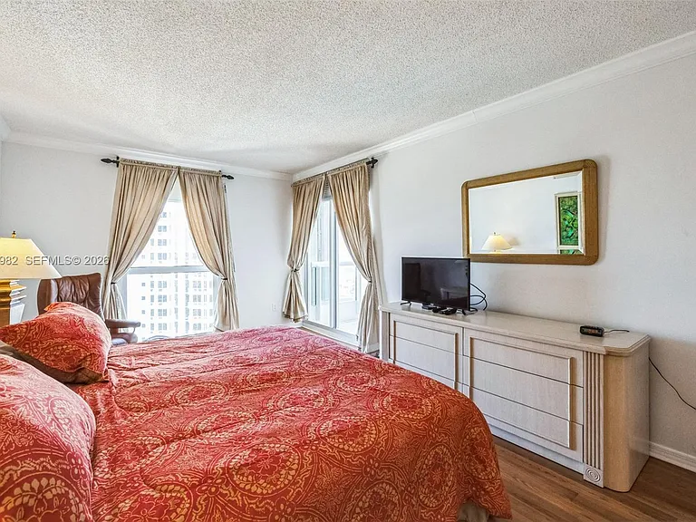 21205 Yacht Club Dr #1802 — Photo 16