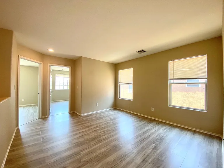 6486 W Eldorado Ln — Photo 8