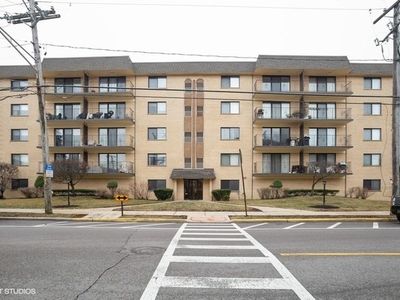1441 E Thacker St APT 204, Des Plaines, IL, 60016