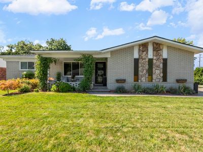 37943 Santa Barbara St, Clinton Township, MI, 48036