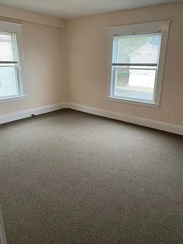10 Linden St #2-R — Photo 7