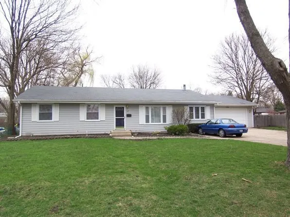 193 Thunderbird Trl, Carol Stream, IL 60188